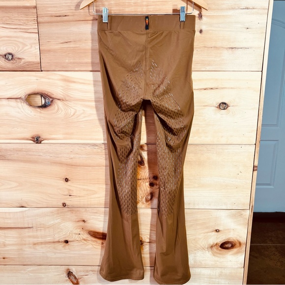 Kerrits Brown Equestrian Flare Pants w/Booty Grip Riding Bootcut Athletic USA - Picture 10 of 10